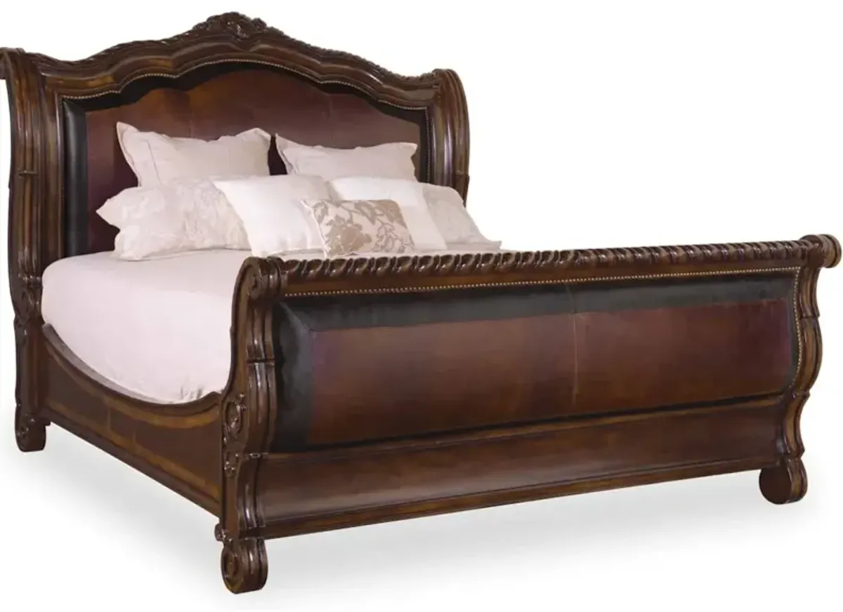 Valencia 6/6 Upholstered Sleigh Bed