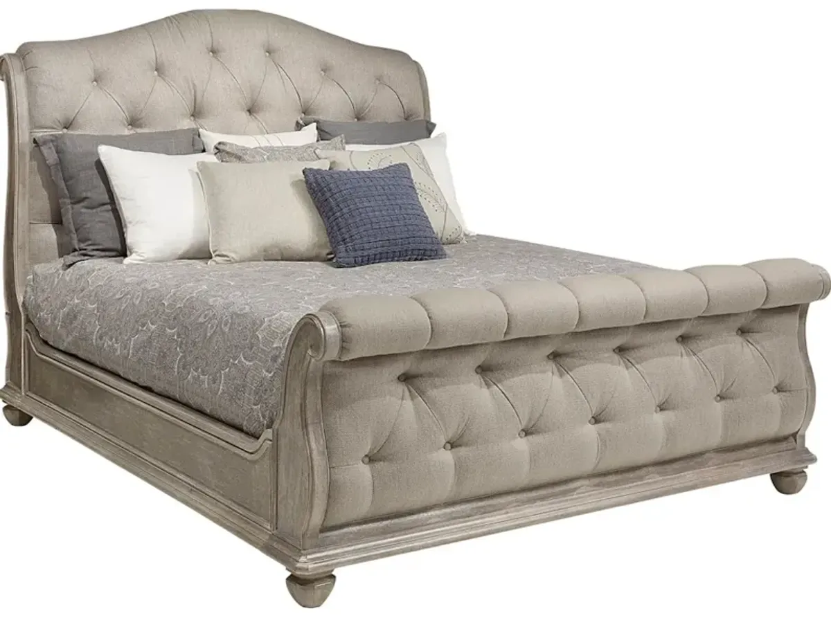 Shoals 5/0 Upholstered Tufted Sleigh Bed