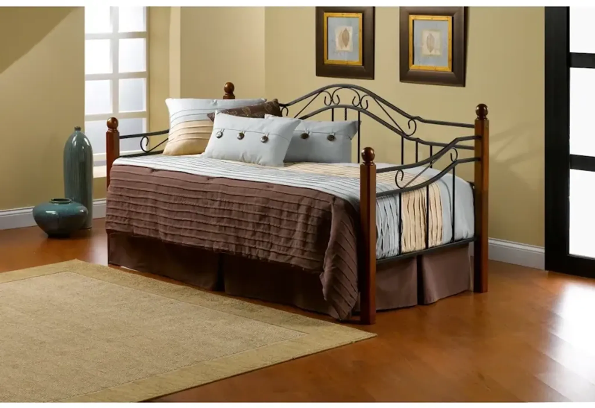Madison Daybed Posts Walter E Smithe | Furniture.com