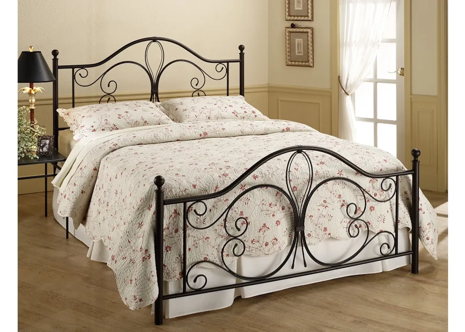 Milwaukee Bed Set - Full - with Rails