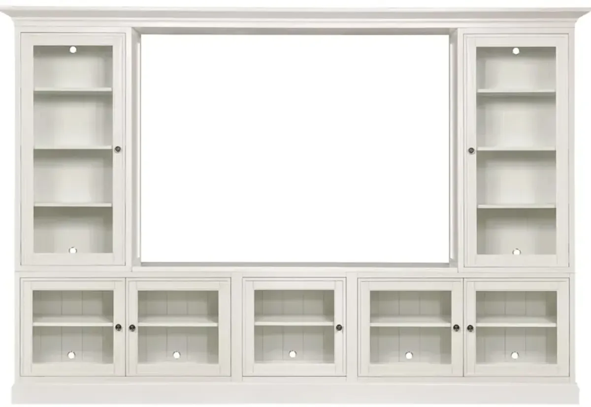 Quintuple Display Entertainment With Display Piers