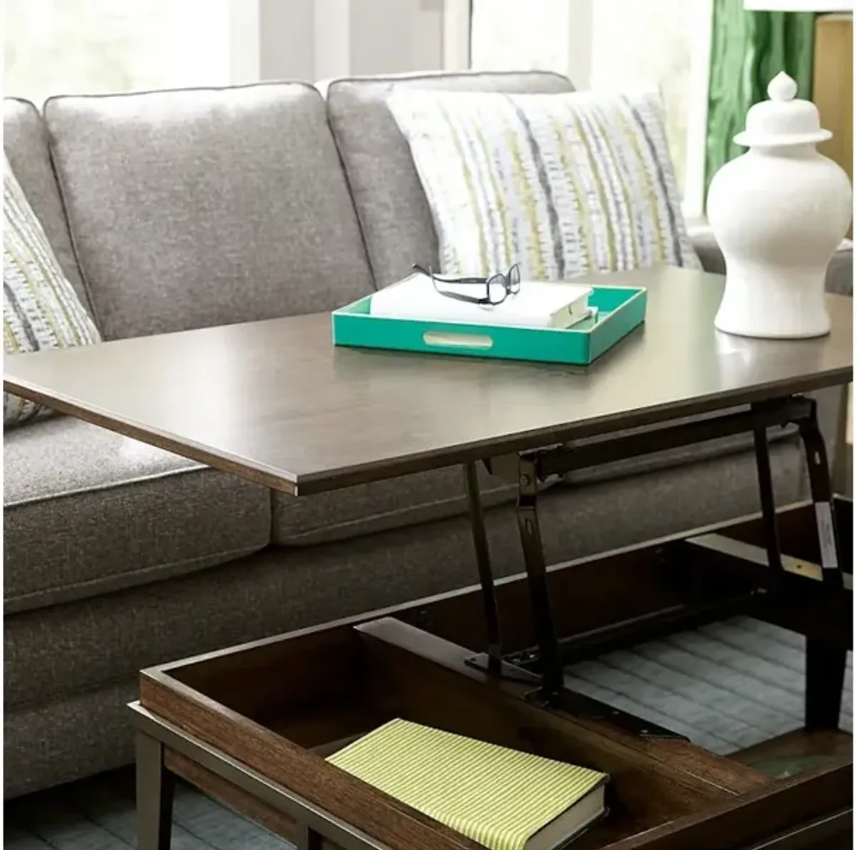 Rectangular Lift Top Coffee Table