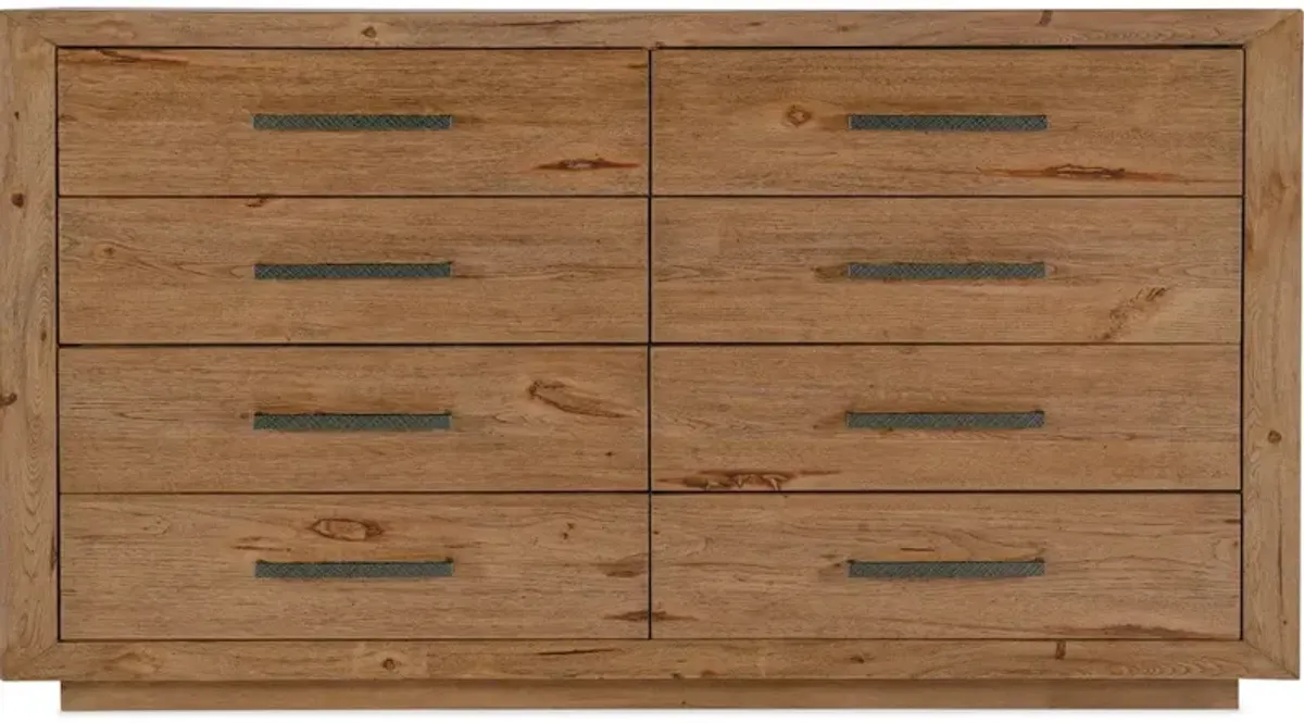 Big Sky Eight Drawer Dresser