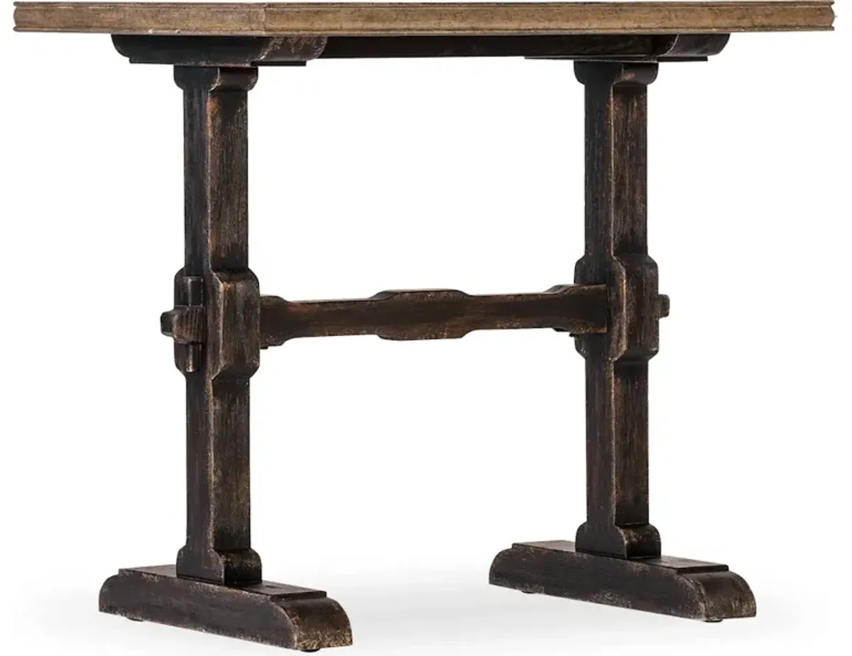 Americana Trestle End Table