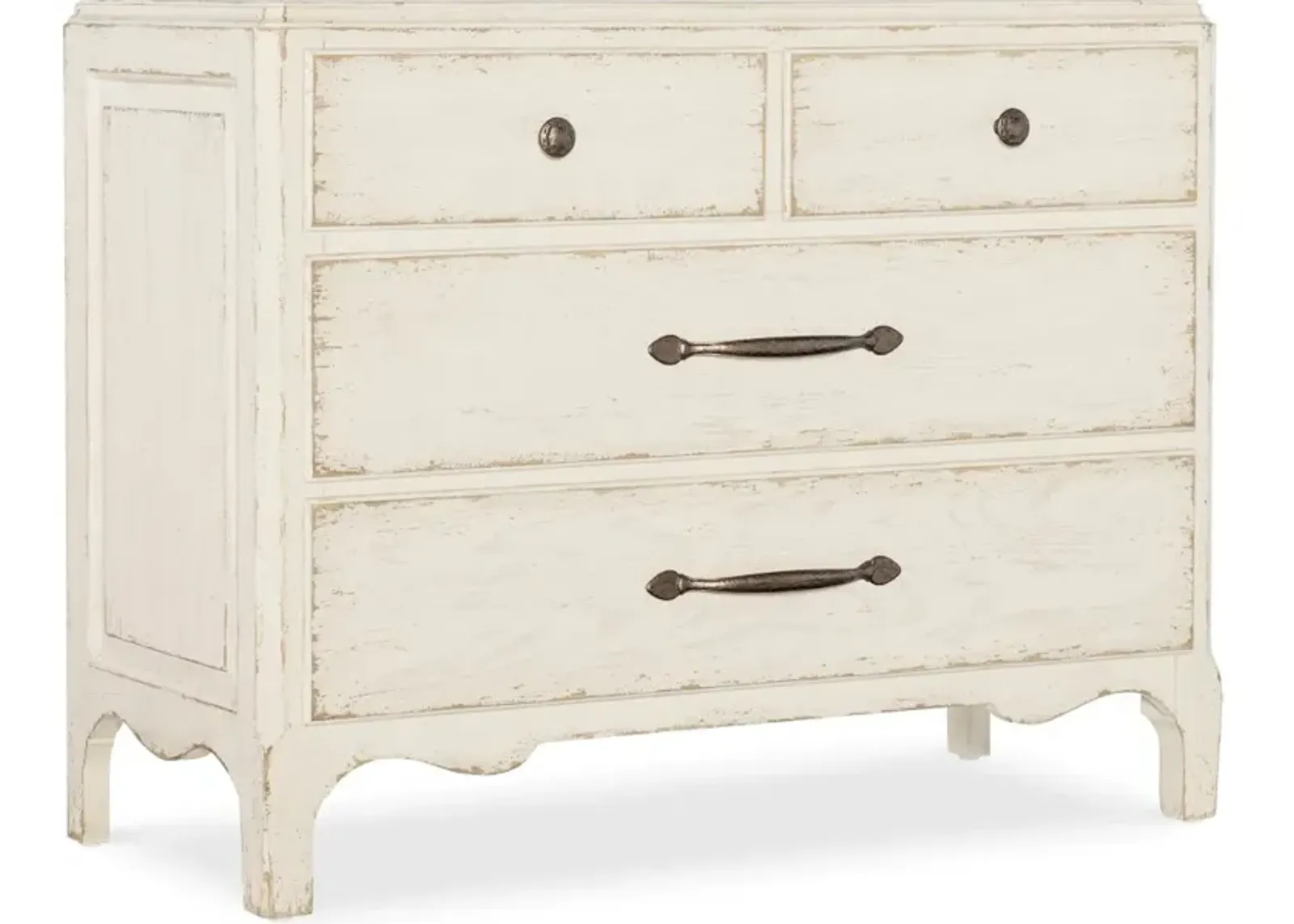 Americana Bachelor Chest