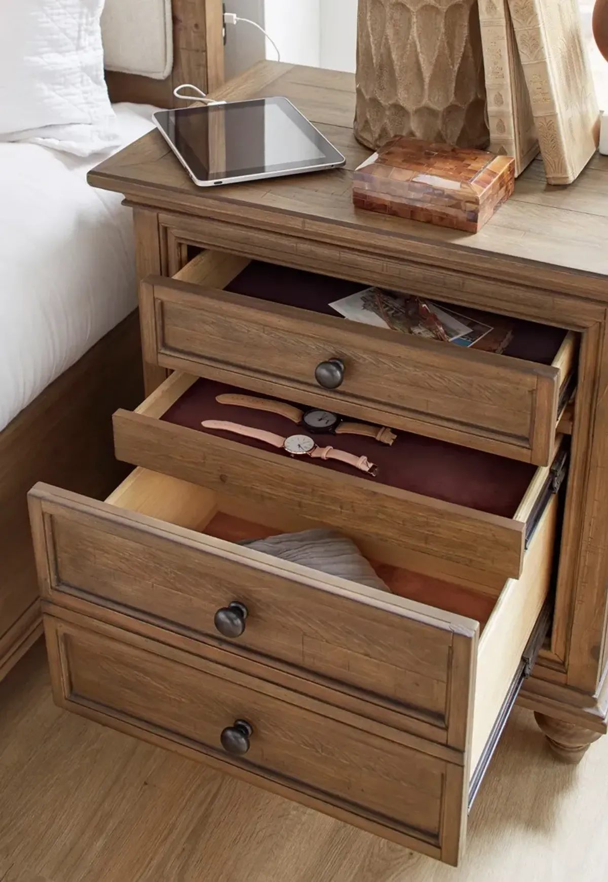Liv360 Nightstand