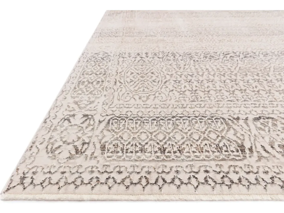 HOMAGE HOM-05 IVORY/SILVER 7'10 X 10' AREA RUG