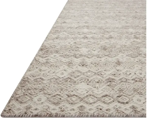 RAVEN RAV-03 DOVE/IVORY 4'0 X 6'0 ACCENT RUG
