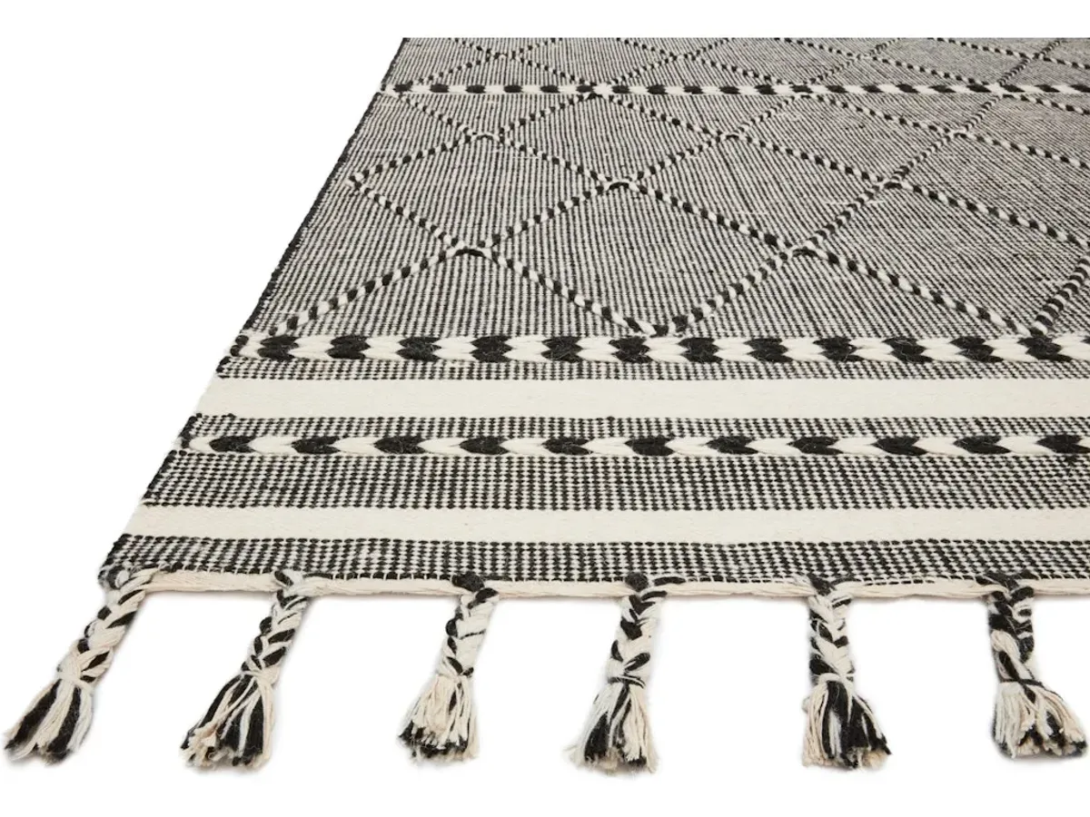 SAWYER SAW-01 BLACK 5'0 X 7'6 AREA RUG