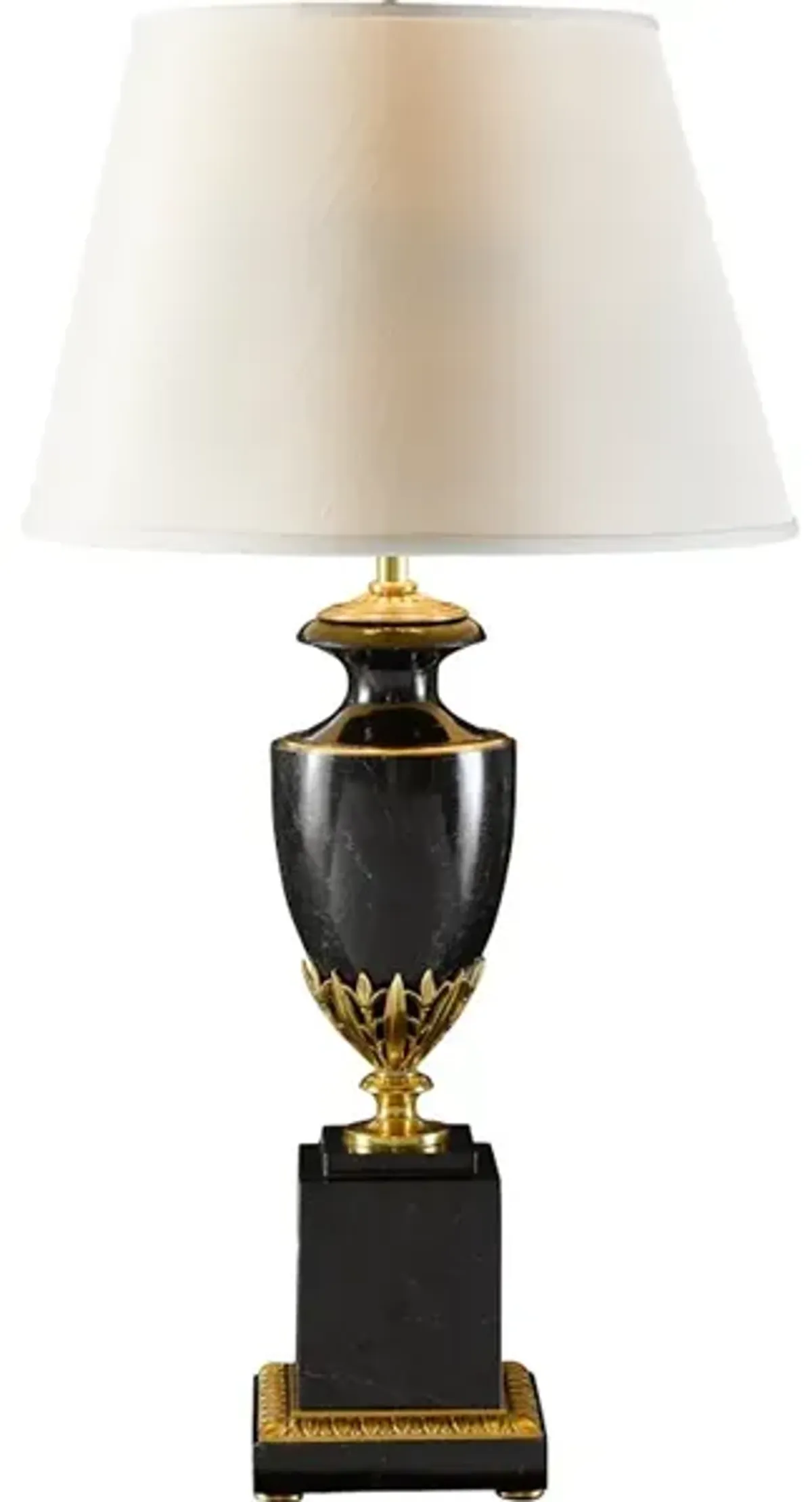 Classique Table Lamp