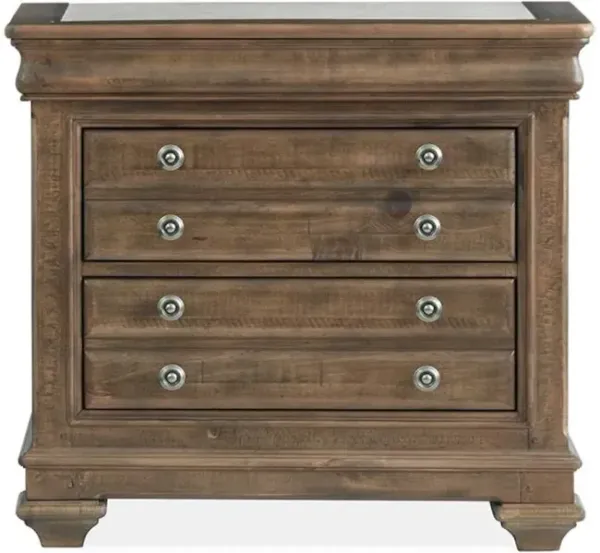 Bachelor Chest