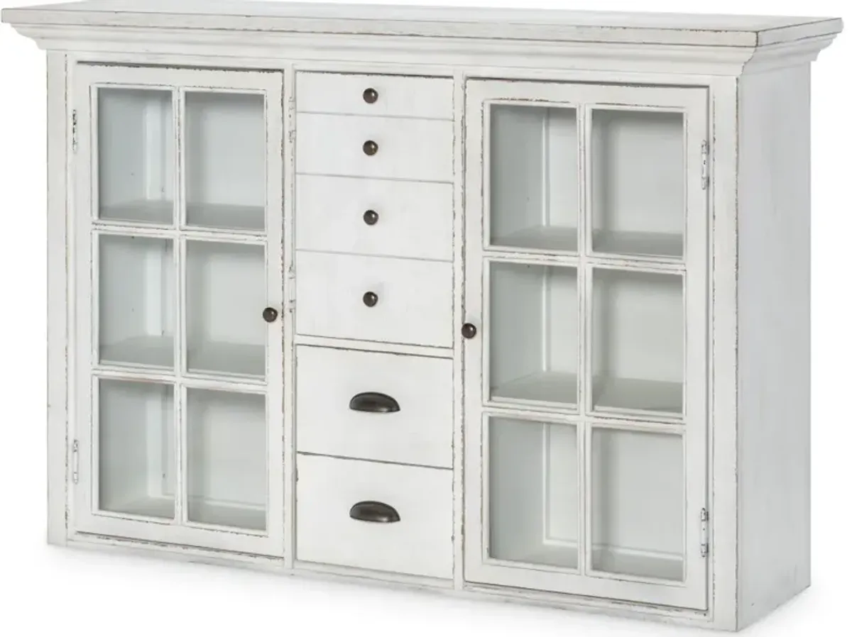 Cottage Park Hutch