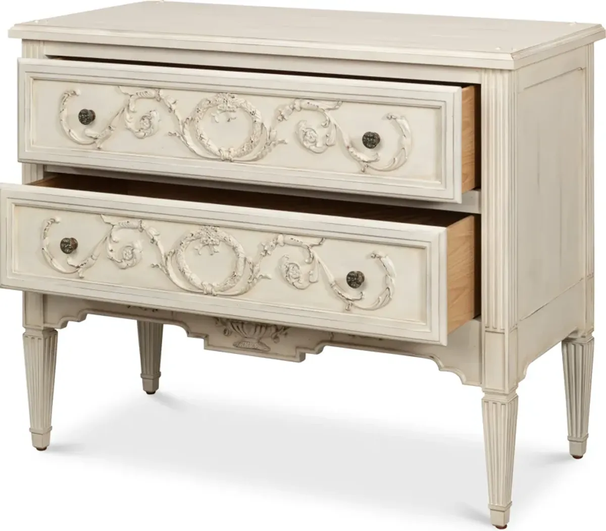 Antoinette Chest