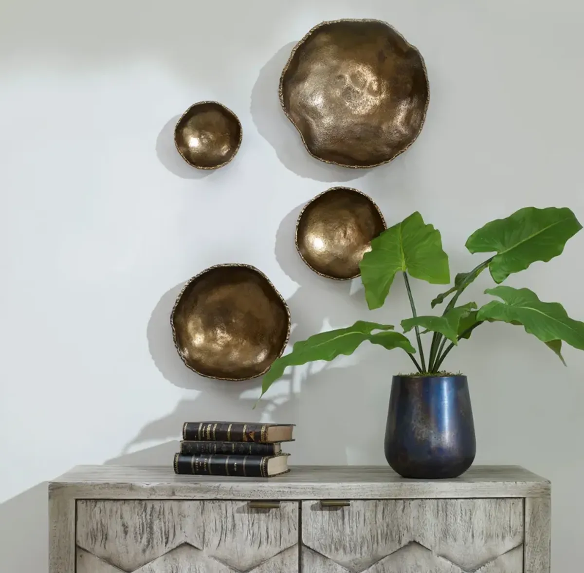 Lucky Coins Brass Wall Bowls Set/4