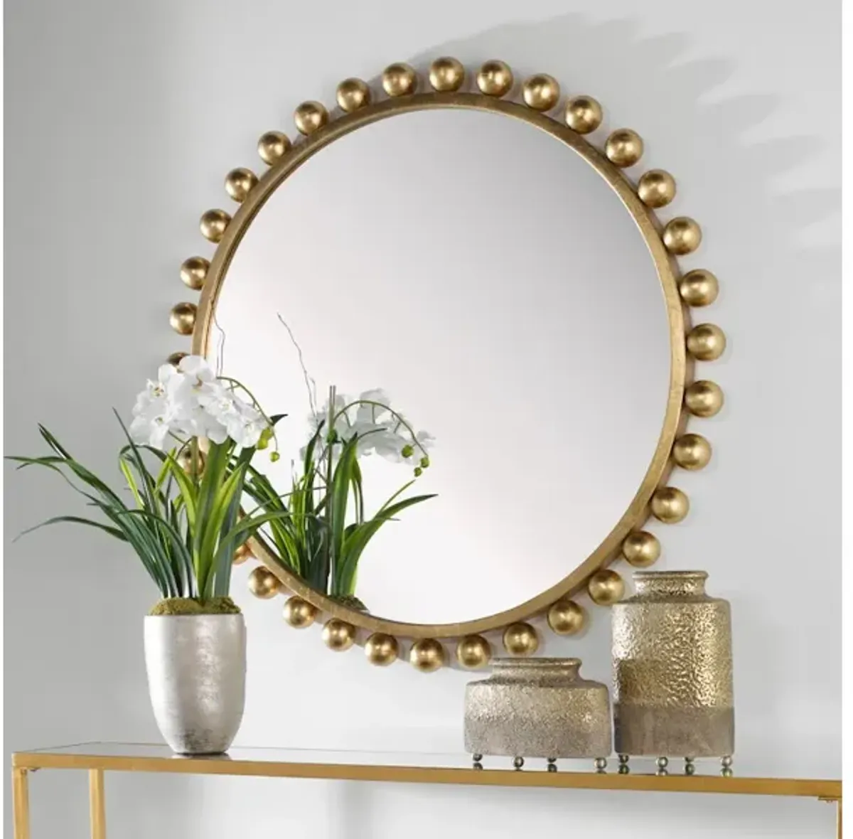 Cyra Gold Round Mirror