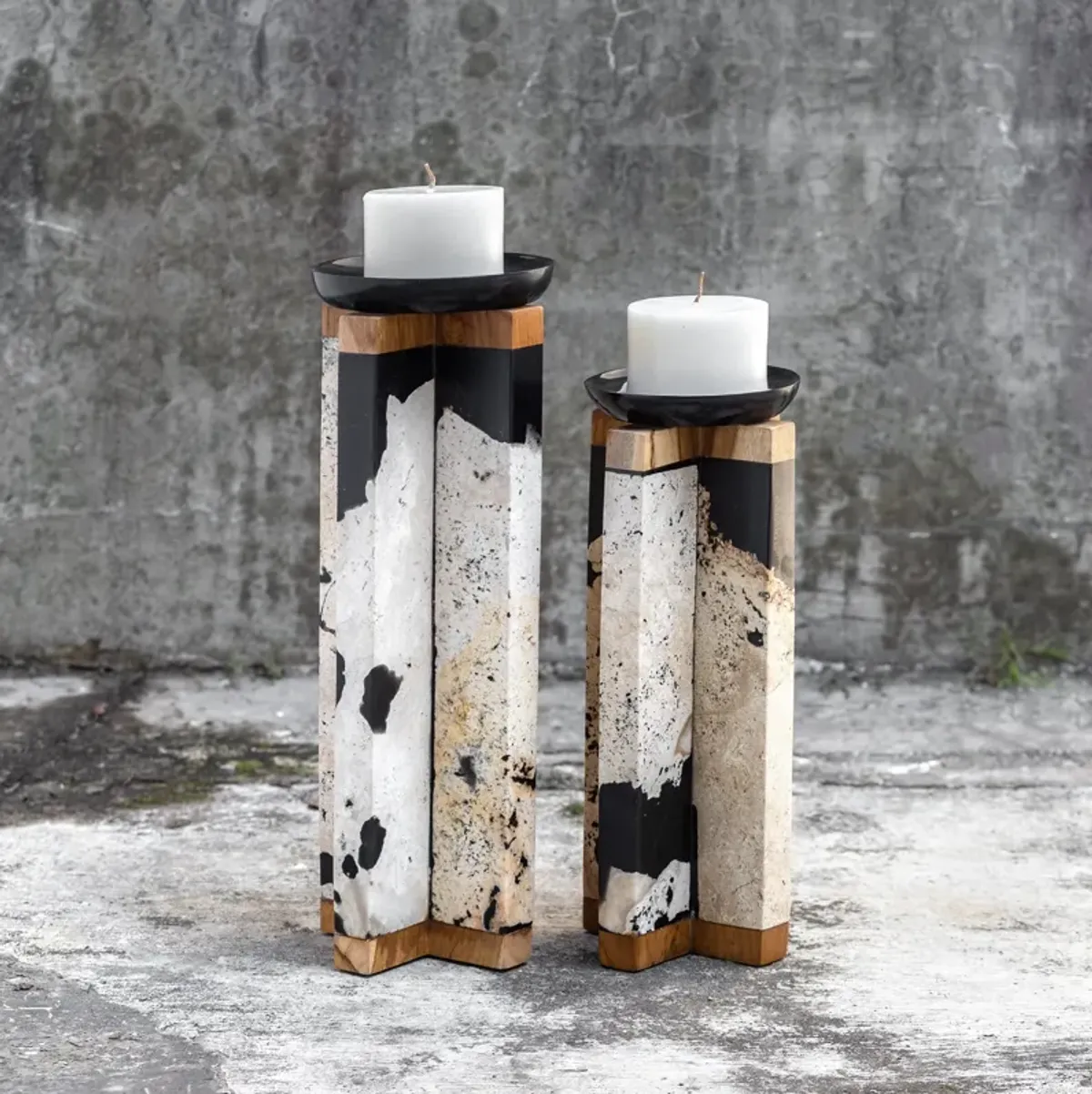 Illini Stone Candleholders Set/2