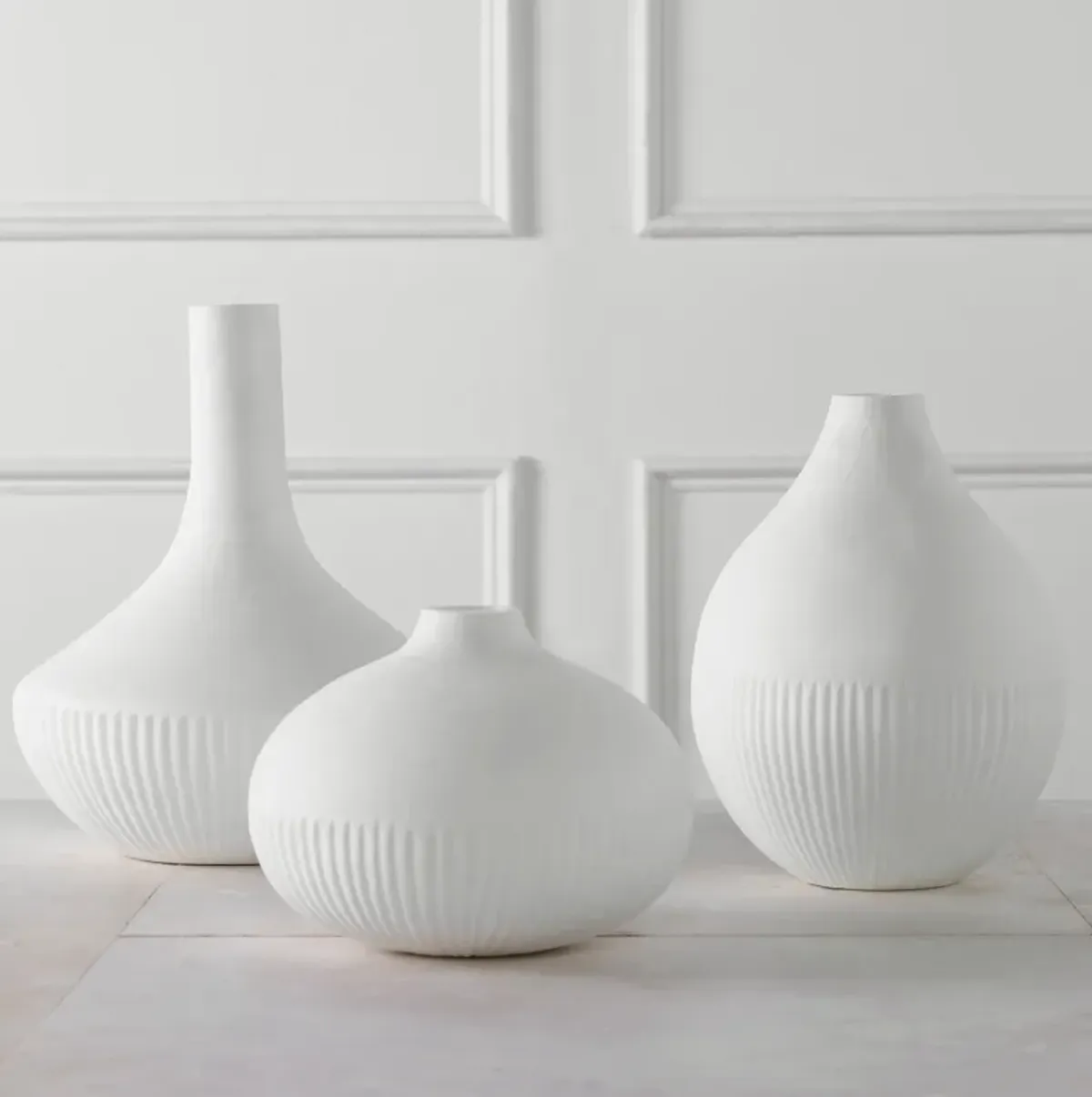 Apothecary Satin White Vases Set/3