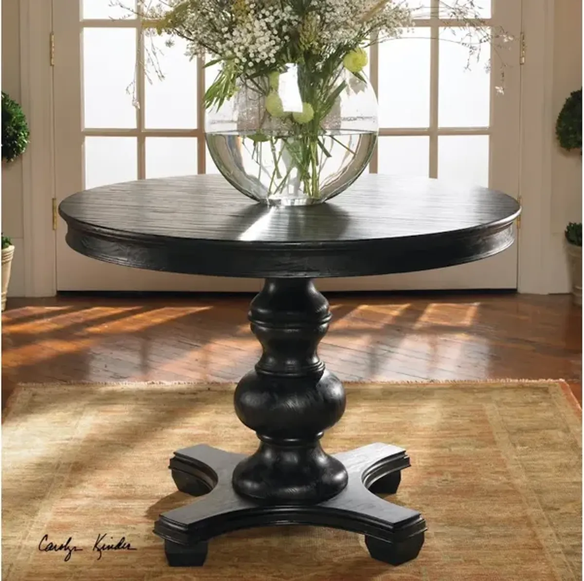 Brynmore Wood Grain Round Table