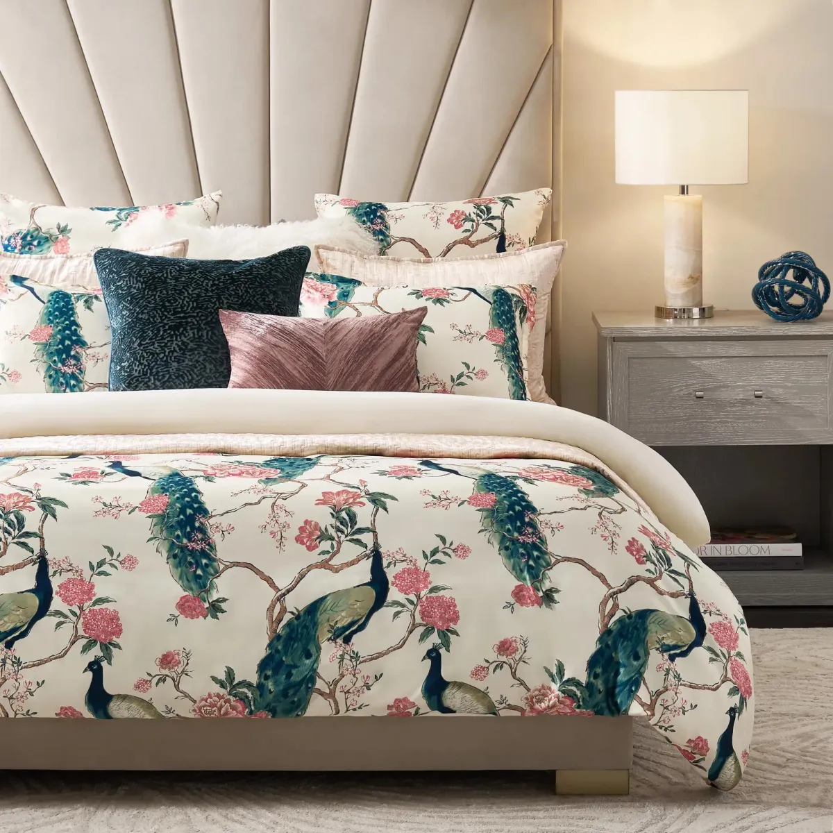 Pavo Bedding - Ivory