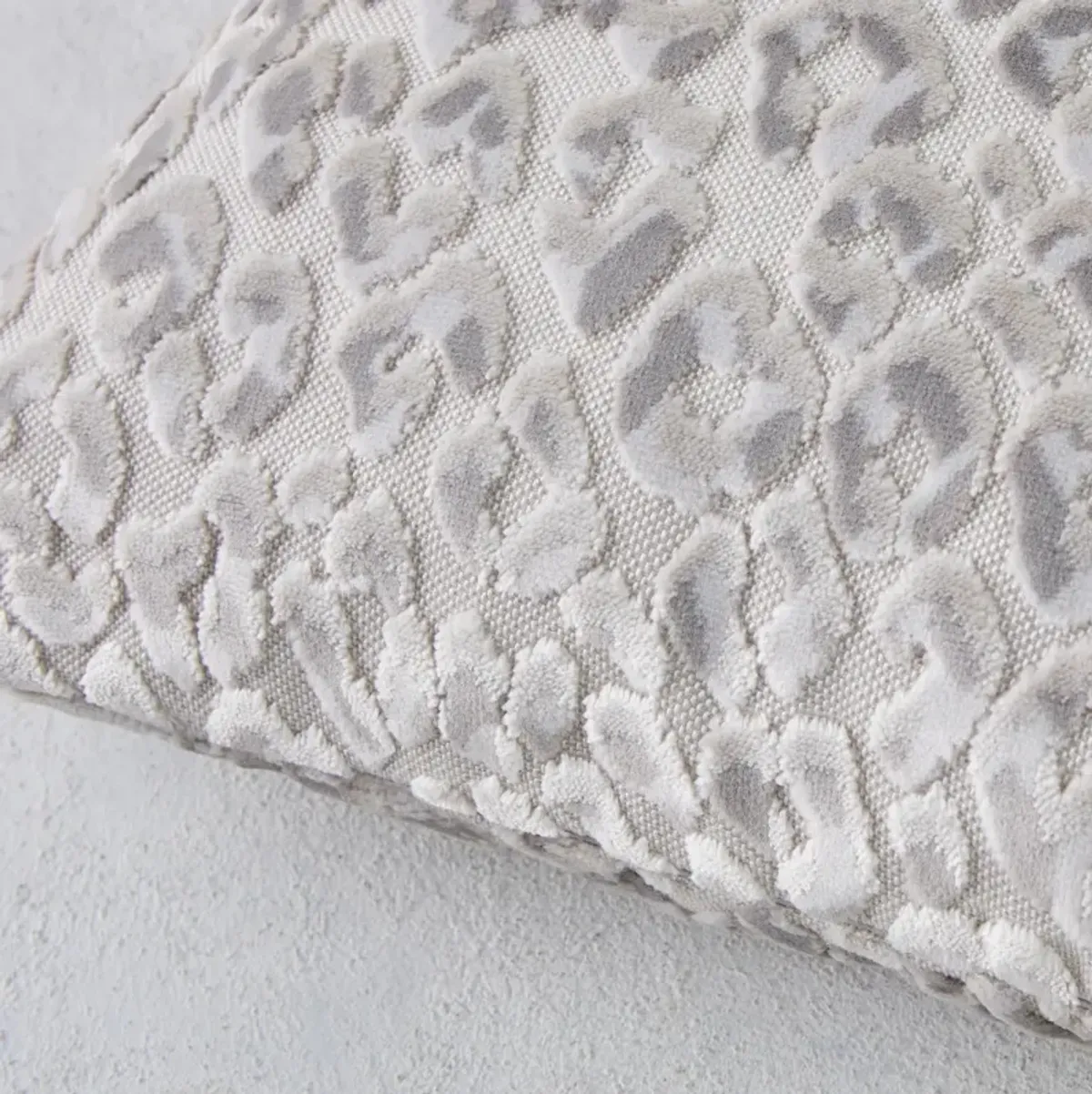 Tess Pillow 22" - Grey