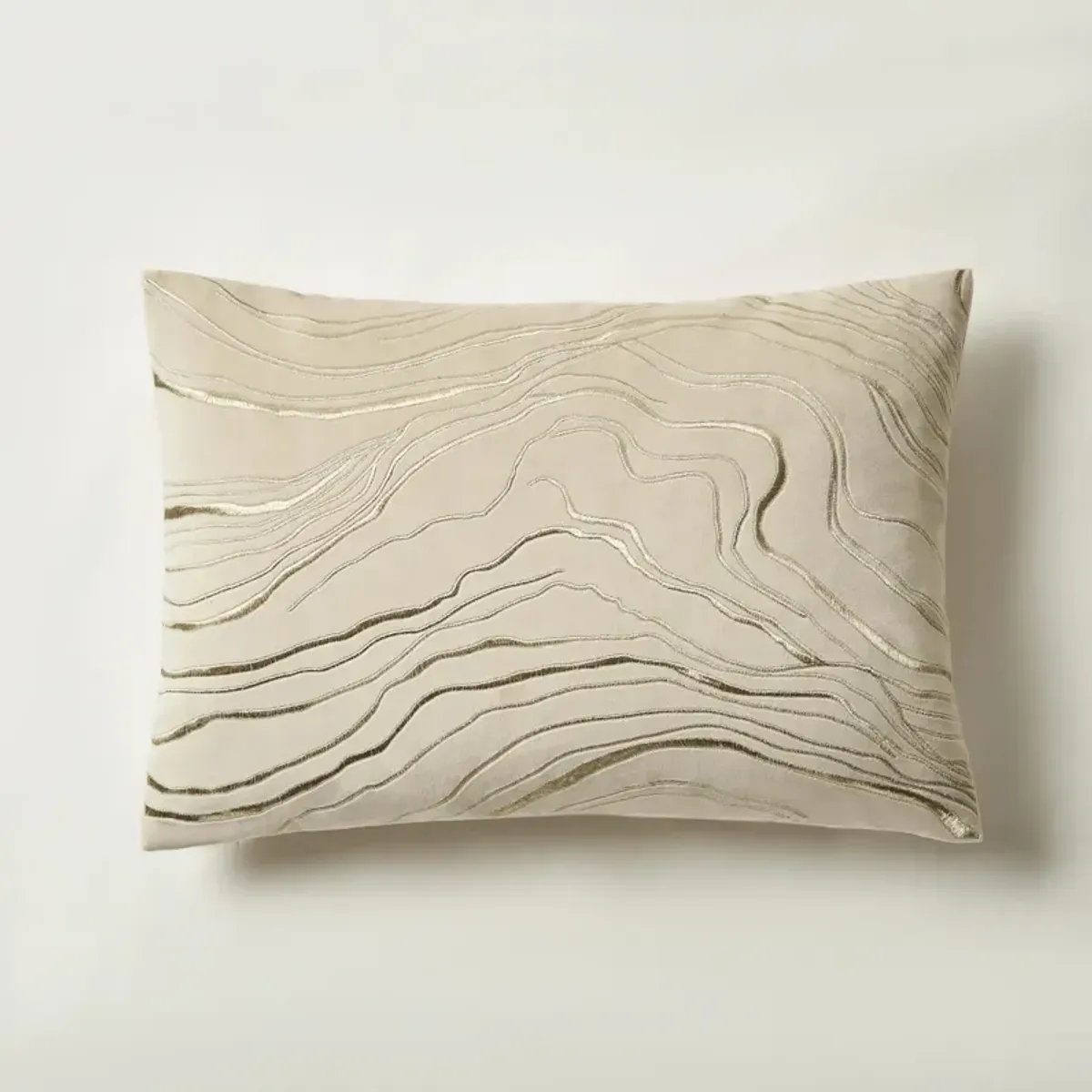 Swirl Lumbar 14" x 20"