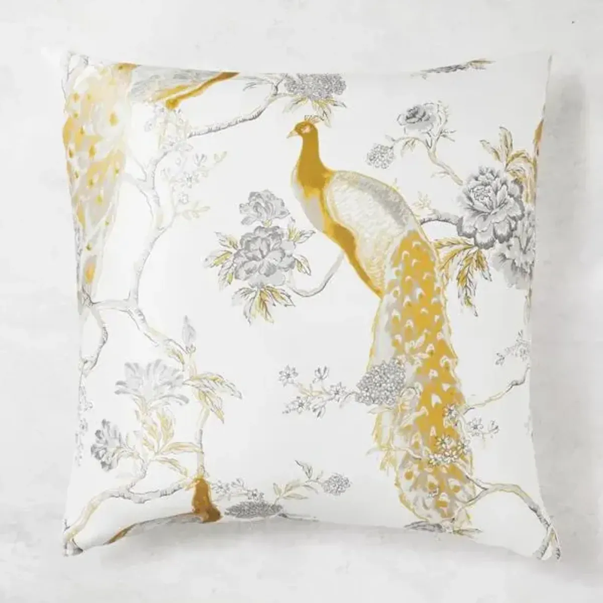 Pavo Bedding - Ivory/Gold