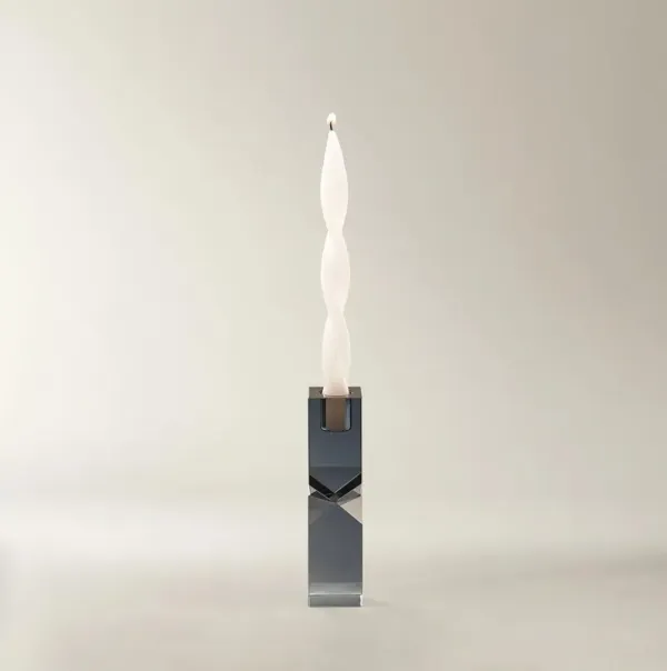 Mythos Taper Holder