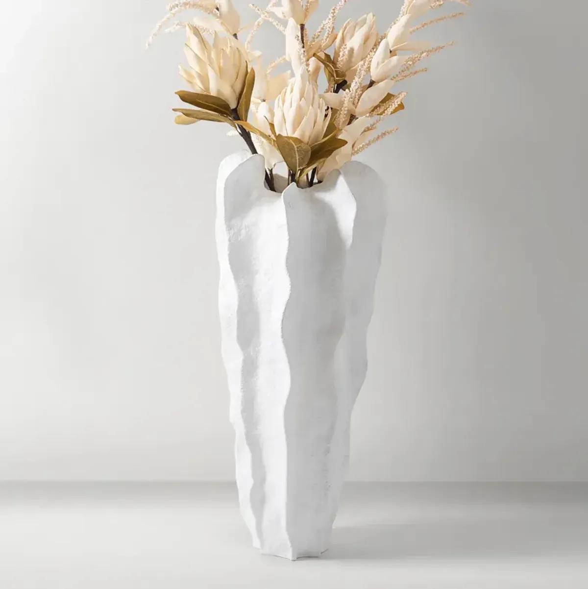 Playa Floor Vase - White