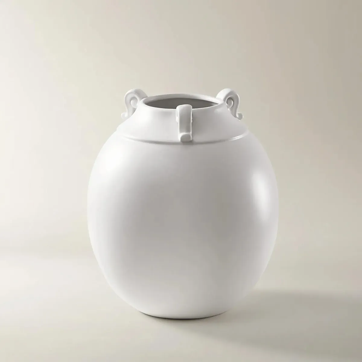 Amora Vase