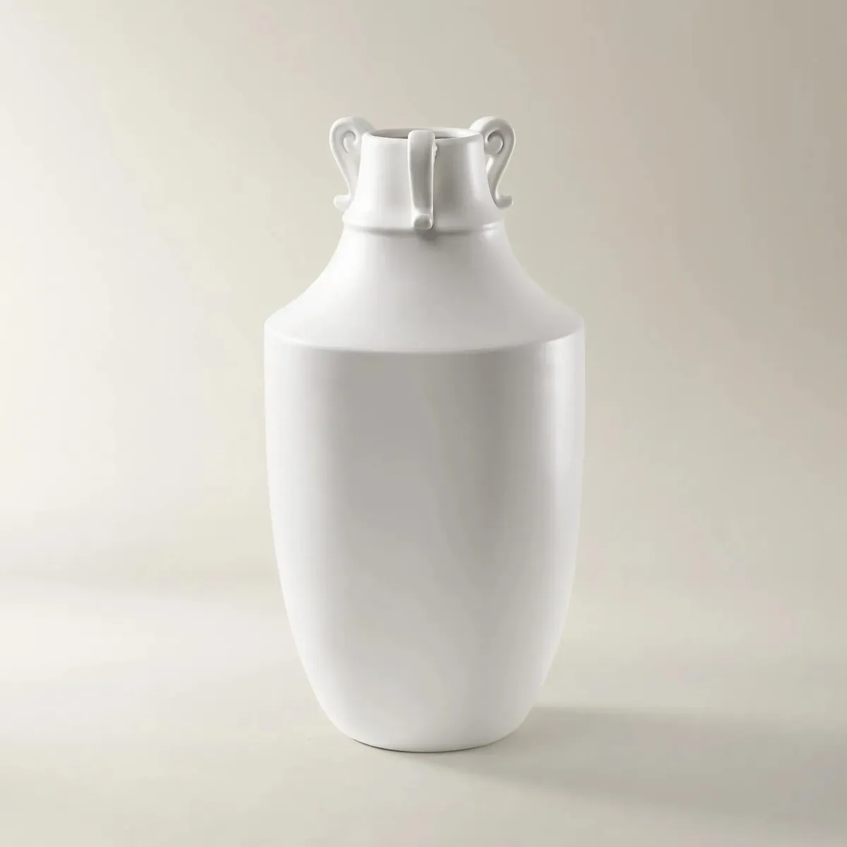 Amora Vase