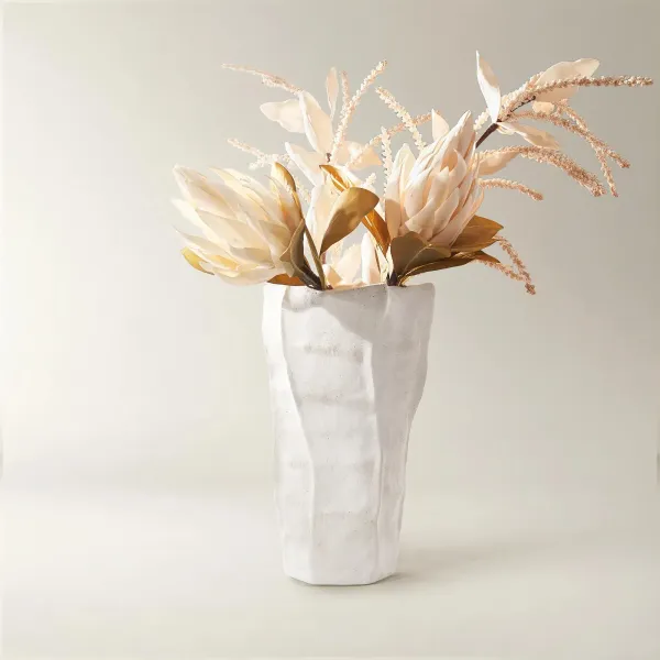 Kira Porcelain Vase