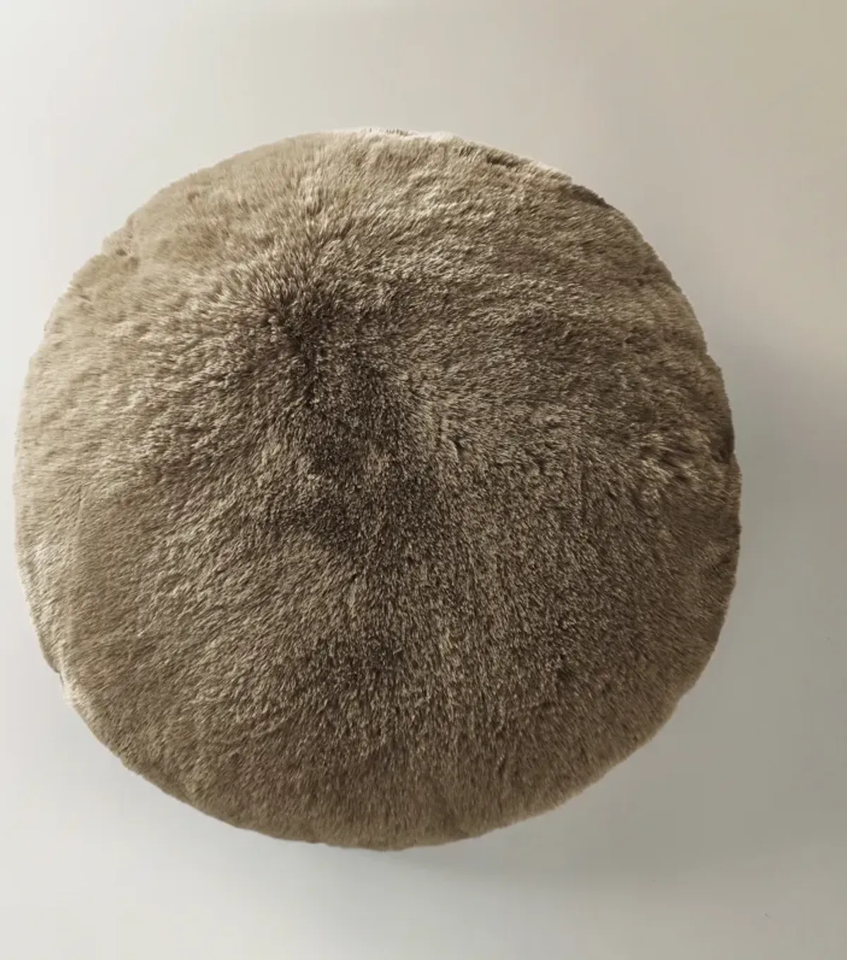 Shay Faux Fur Round Pillow 18" - Rich Mocha