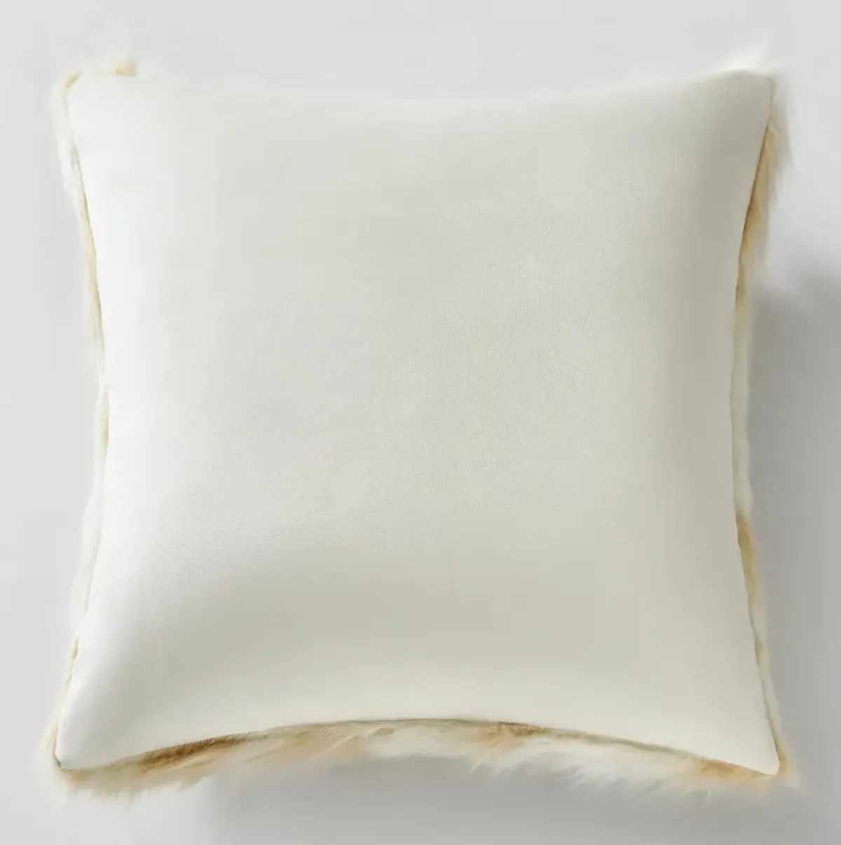 Edurn Pillow 18"