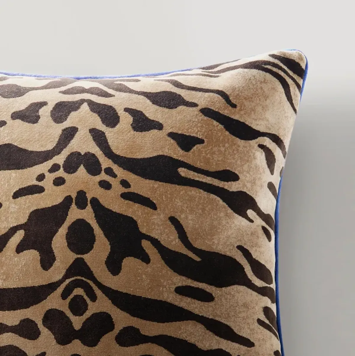 Bronze Tiger Pillow 22" - Blue Piping