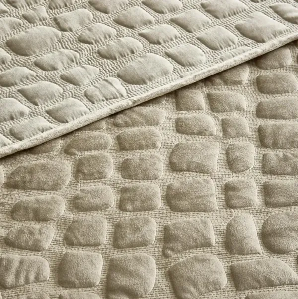 Valen Velvet Quilt Set - Sand