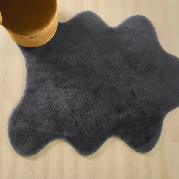 Odin Shaped Rug 5' x 6' - Slate