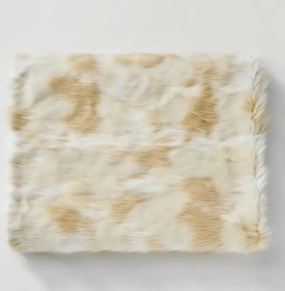 Edurn Spotted Throw 50" x 60"